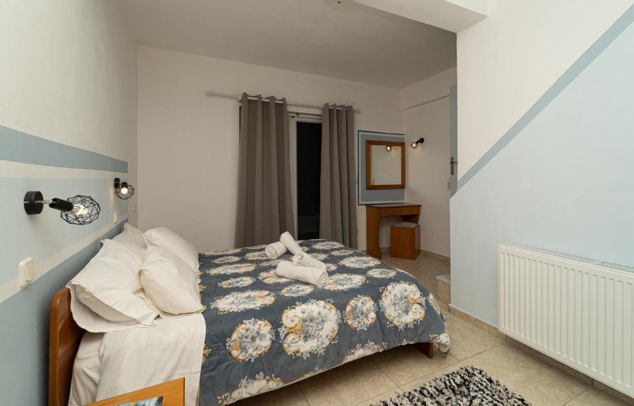 Blue Houses Maisonettes Kamária Екстериор снимка